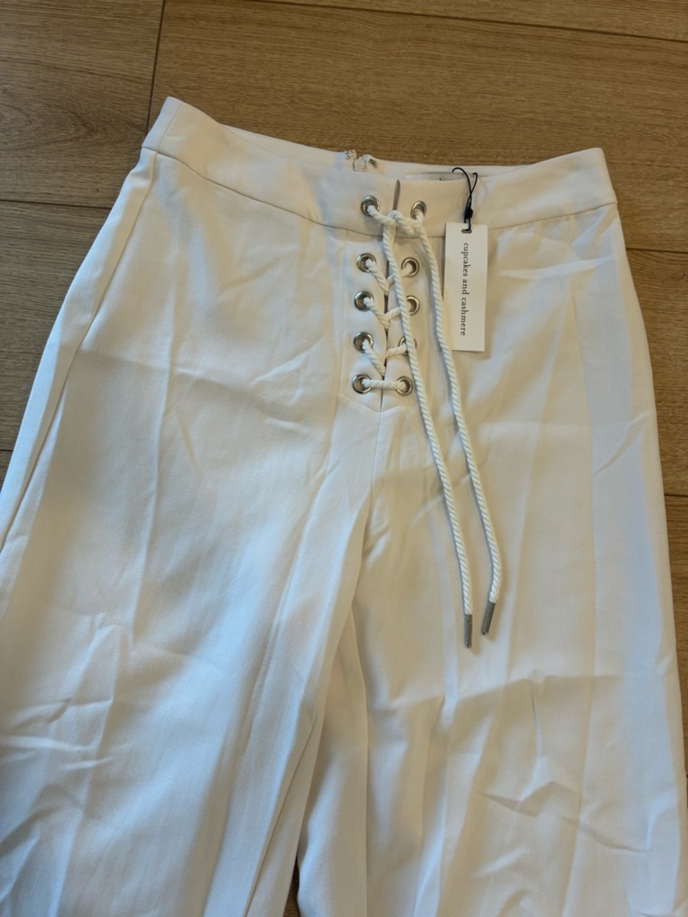 NWT Cupcakes & Cashmere Women’s Esperante Wide Leg Crop Pant White Size 4